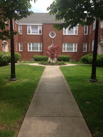 Property photo for 10655 S ARTESIAN Avenue, #1W, Chicago, IL