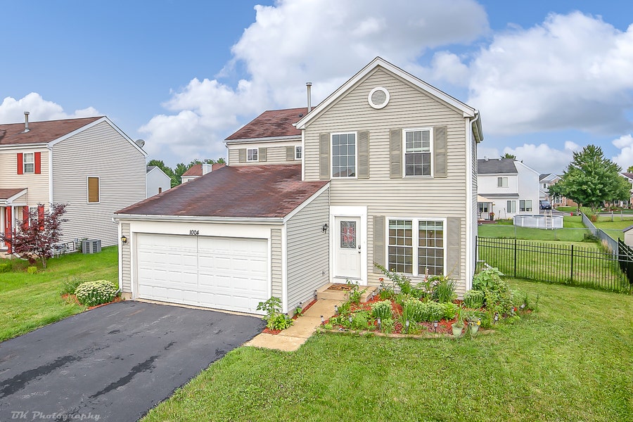 Property photo for 1004 S Mission Boulevard, Joliet, IL