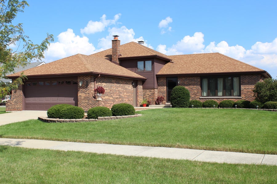 Property photo for 16219 PRINCETON Avenue, Tinley Park, IL