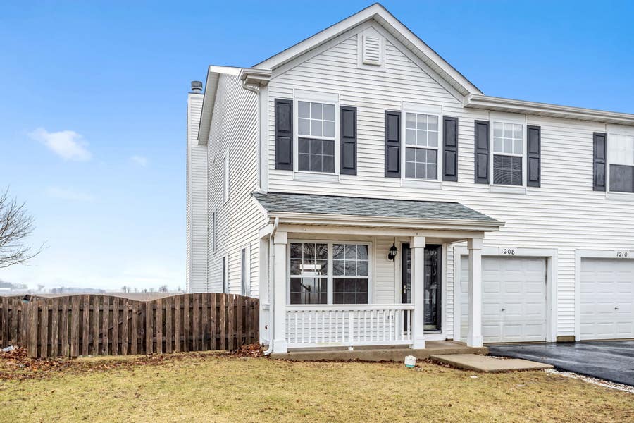 Property photo for 1208 Burns Lane, Minooka, IL