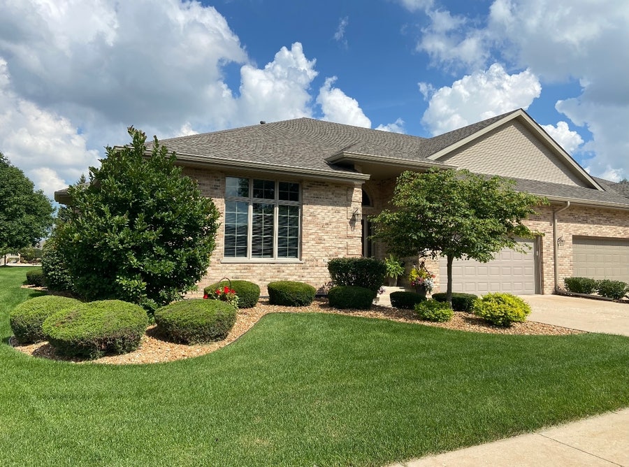 Property photo for 9052 Arbour Walk Drive, Frankfort, IL
