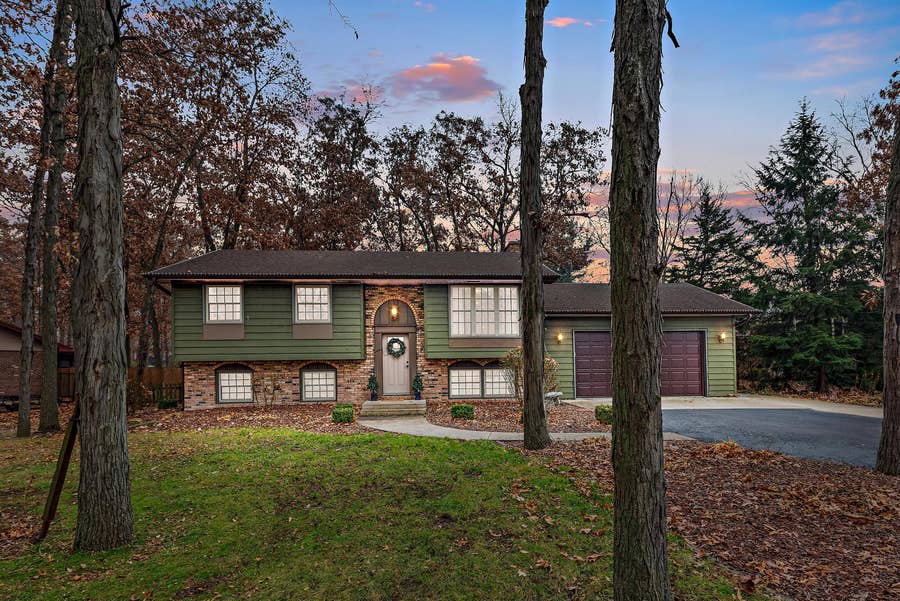 Property photo for 5880 Muriel Lane, St. Anne, IL