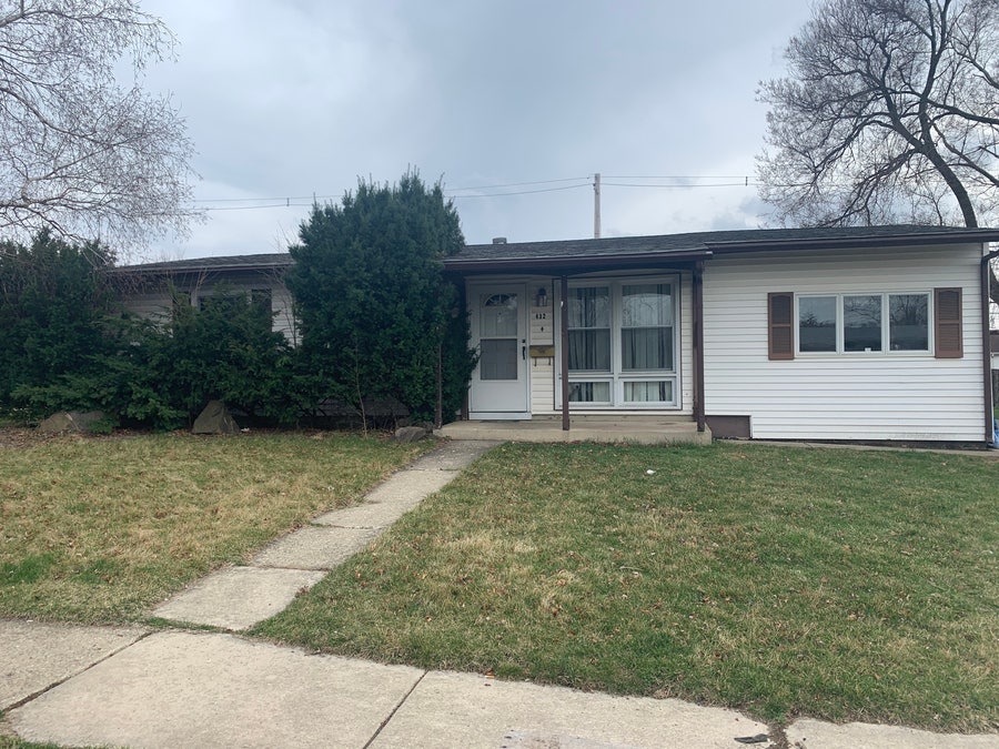 Property photo for 432 Kenyon Avenue, Romeoville, IL