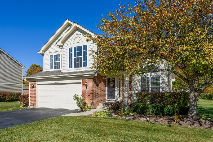 Property photo for 36214 N Back Bay Court, Gurnee, IL