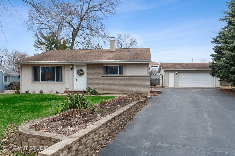 Property photo for 551 Pierce Court, Grayslake, IL