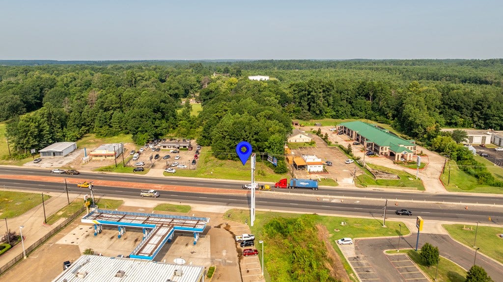 R25524 South Street, Nacogdoches, TX 75964 R25524 South Street, Nacogdoches, TX 75964