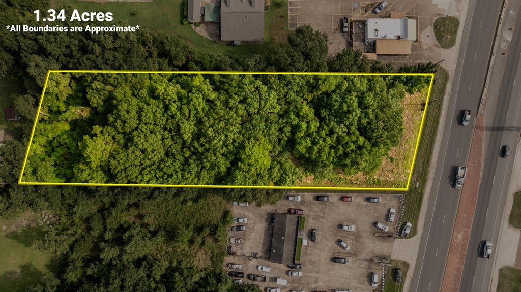 R25524 South Street, Nacogdoches, TX 75964 R25524 South Street, Nacogdoches, TX 75964