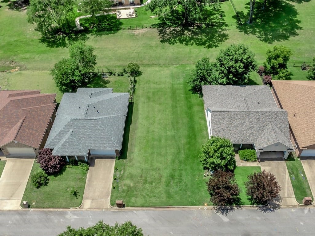 PID # 68381 Emily Court, Nacogdoches, TX 75964