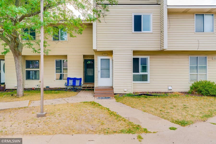 Property photo for 7814 Yates Avenue N, Brooklyn Park, MN