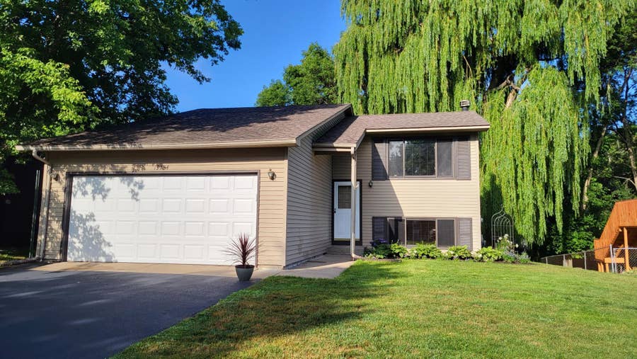 Property photo for 13734 Glenhurst Lane, Savage, MN