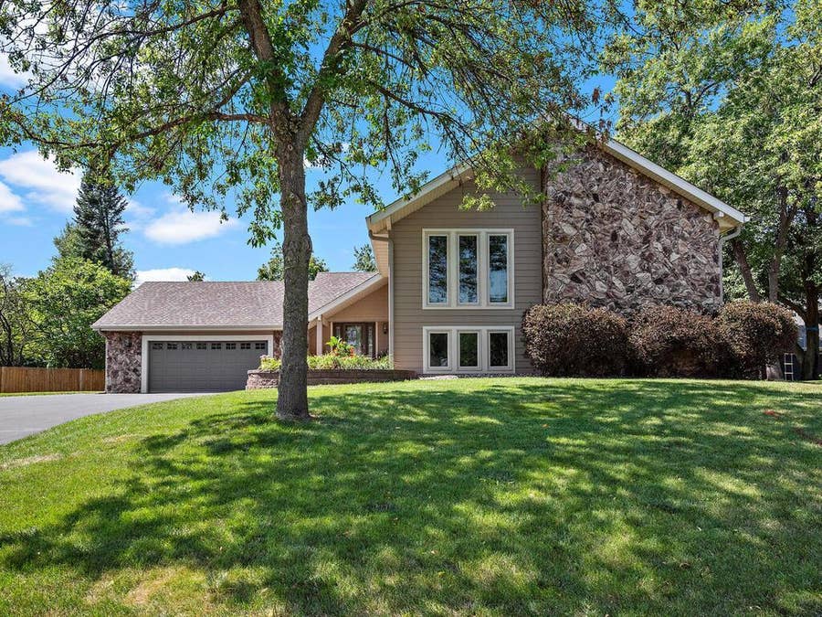 Property photo for 9016 Cavell Circle, Bloomington, MN
