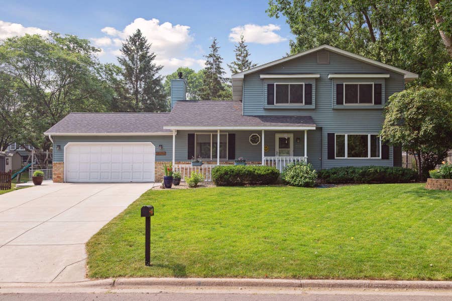 Property photo for 2768 Riviera Drive N, White Bear Lake, MN