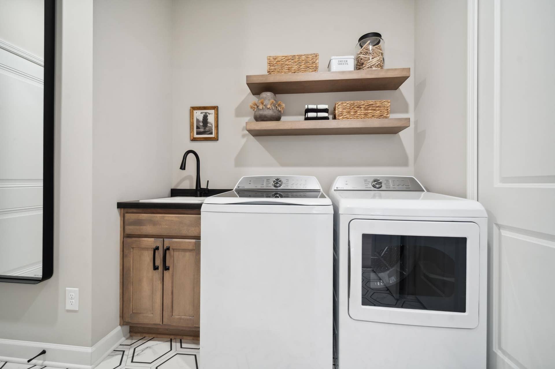 15680 Goodview Avenue N, Hugo, MN 55038 15680 Goodview Avenue N, Hugo, MN 55038