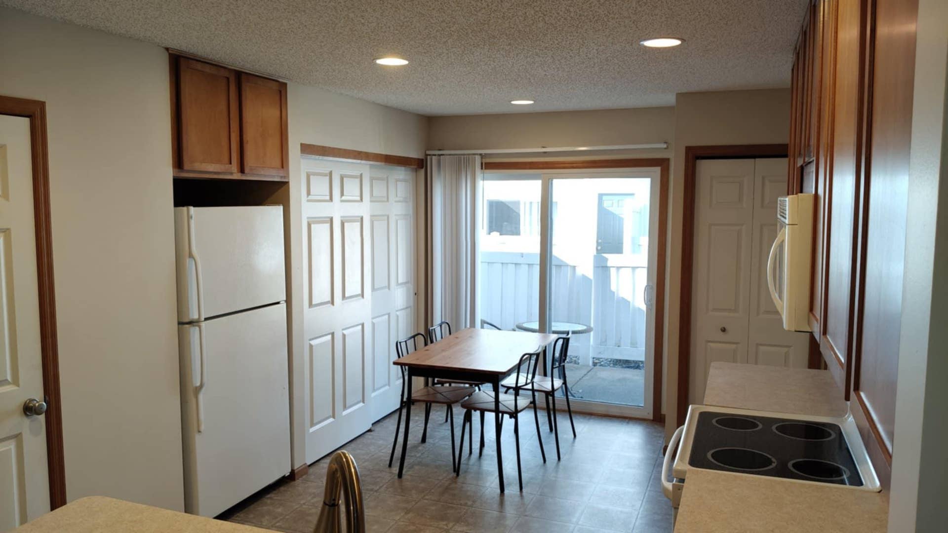 4970 149th Street N, #3, Hugo, MN 55038 Sliding Door to Patio