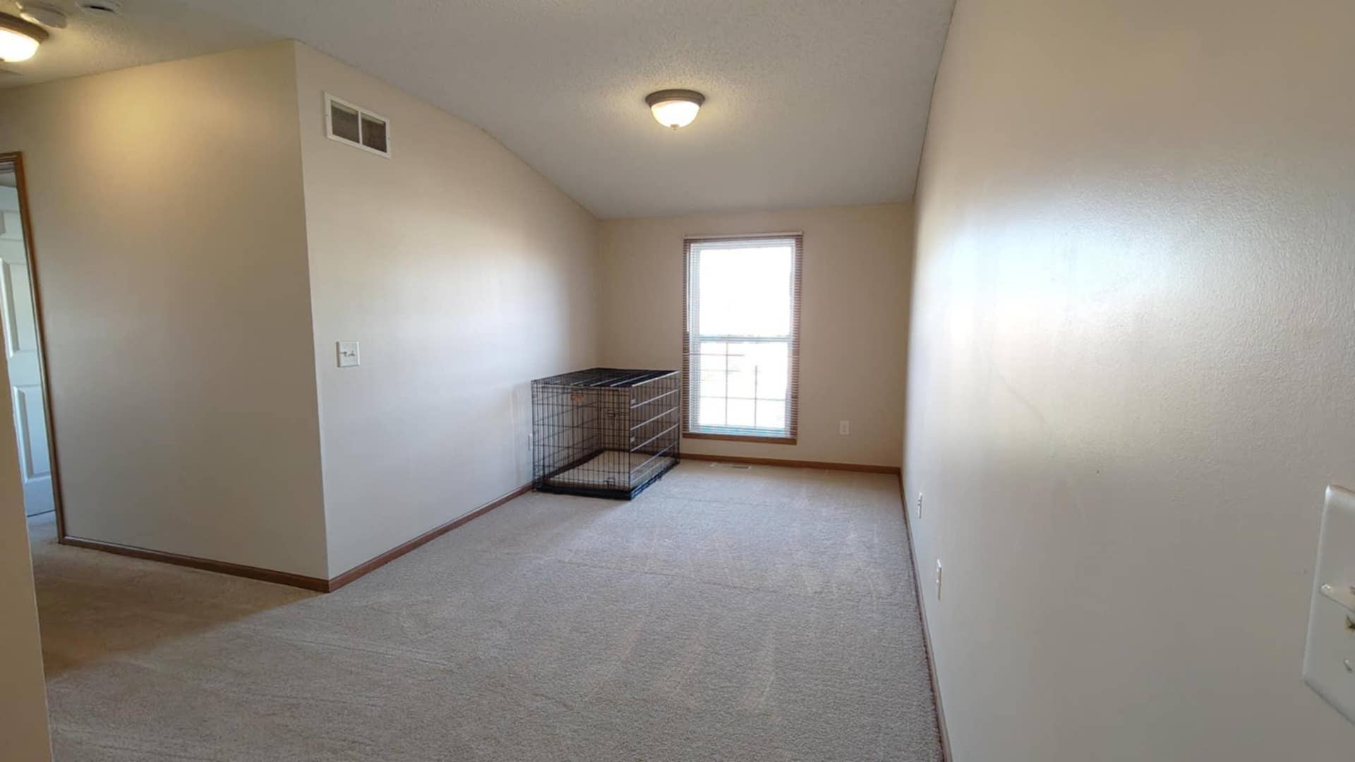 4970 149th Street N, #3, Hugo, MN 55038 Upper Level Loft Area