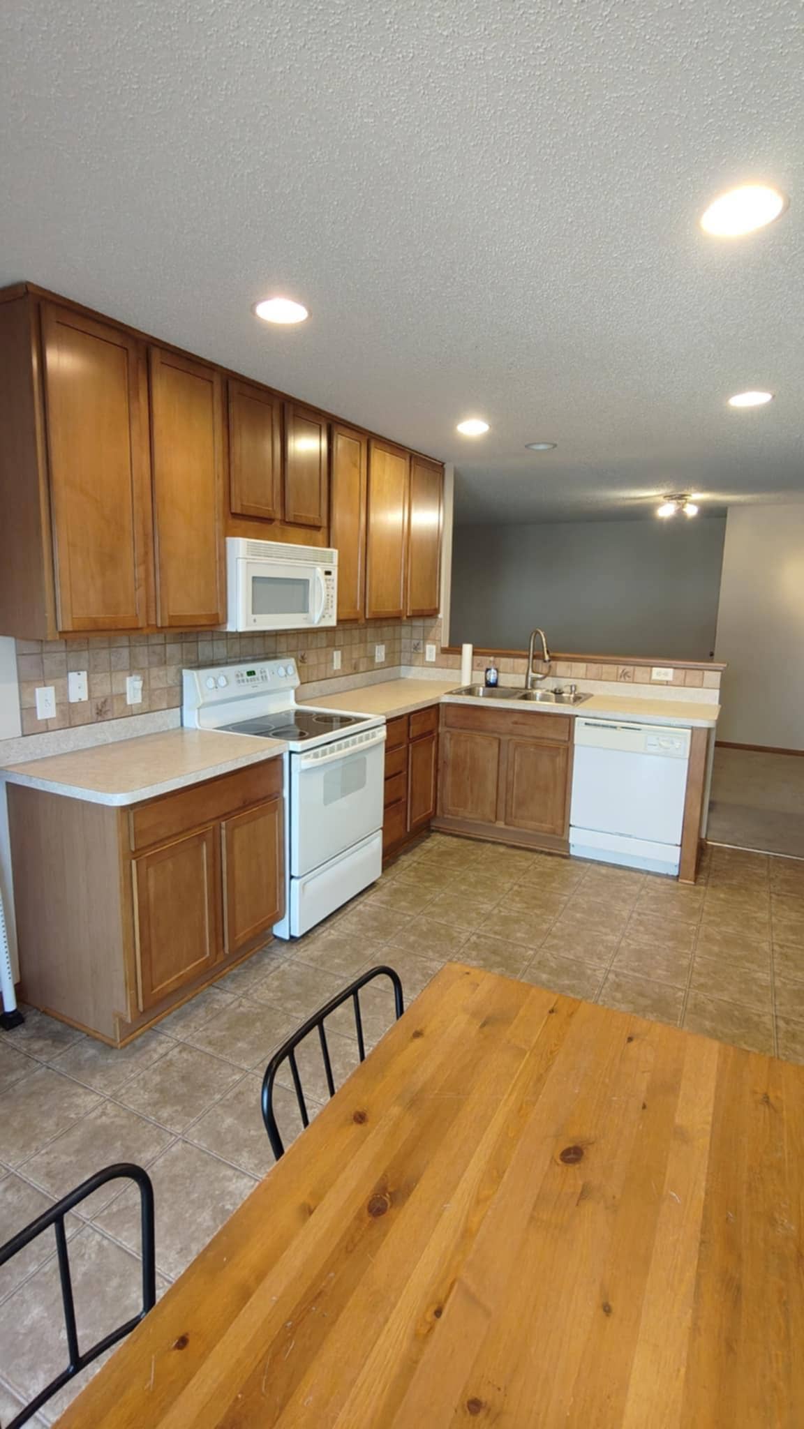 4970 149th Street N, #3, Hugo, MN 55038 Kitchen