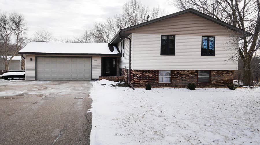 Property photo for 625 Windemere Drive, Plymouth, MN