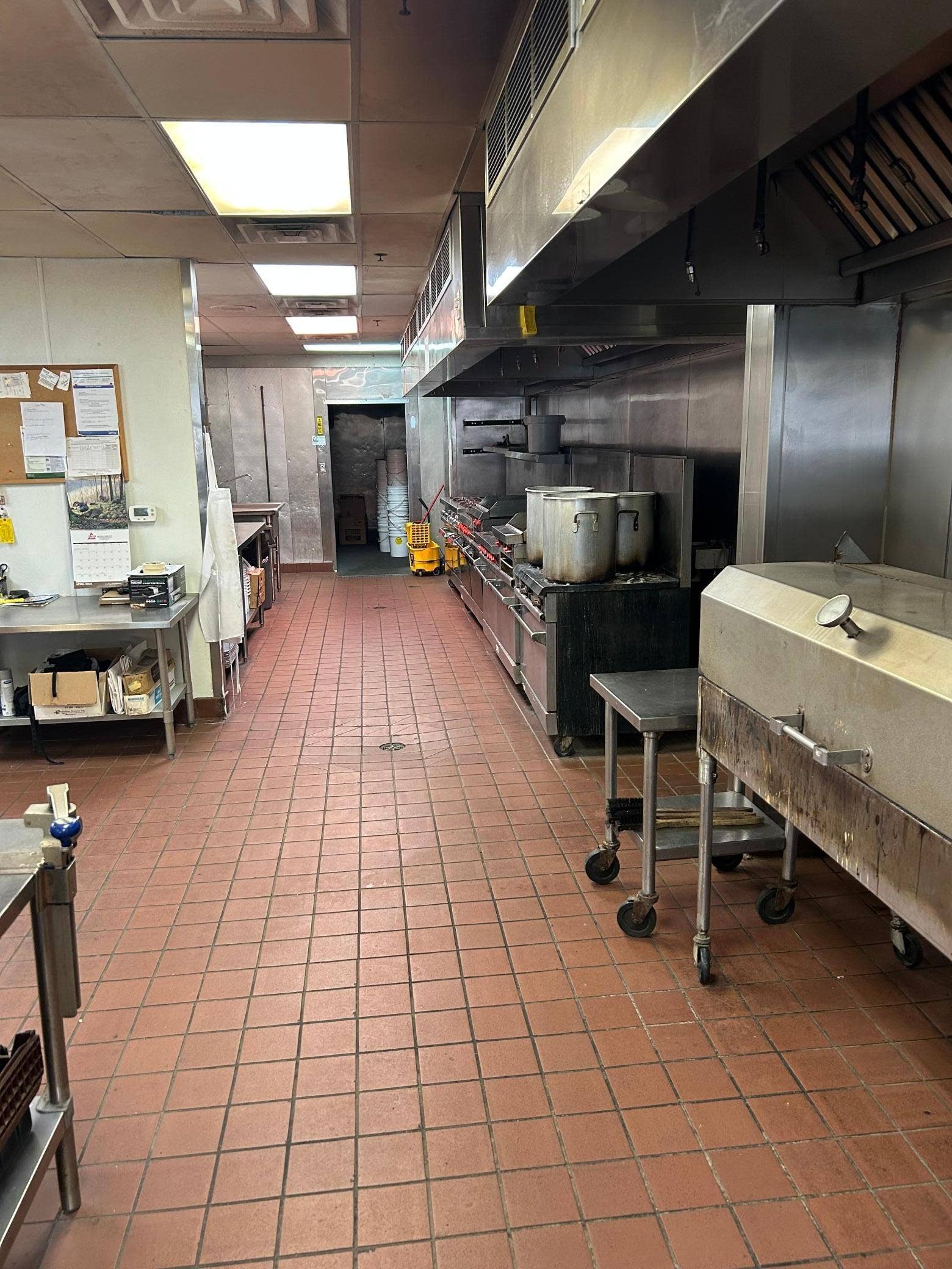 5920 Neal Avenue N, Oak Park Heights, MN 55082 kj2.jpg