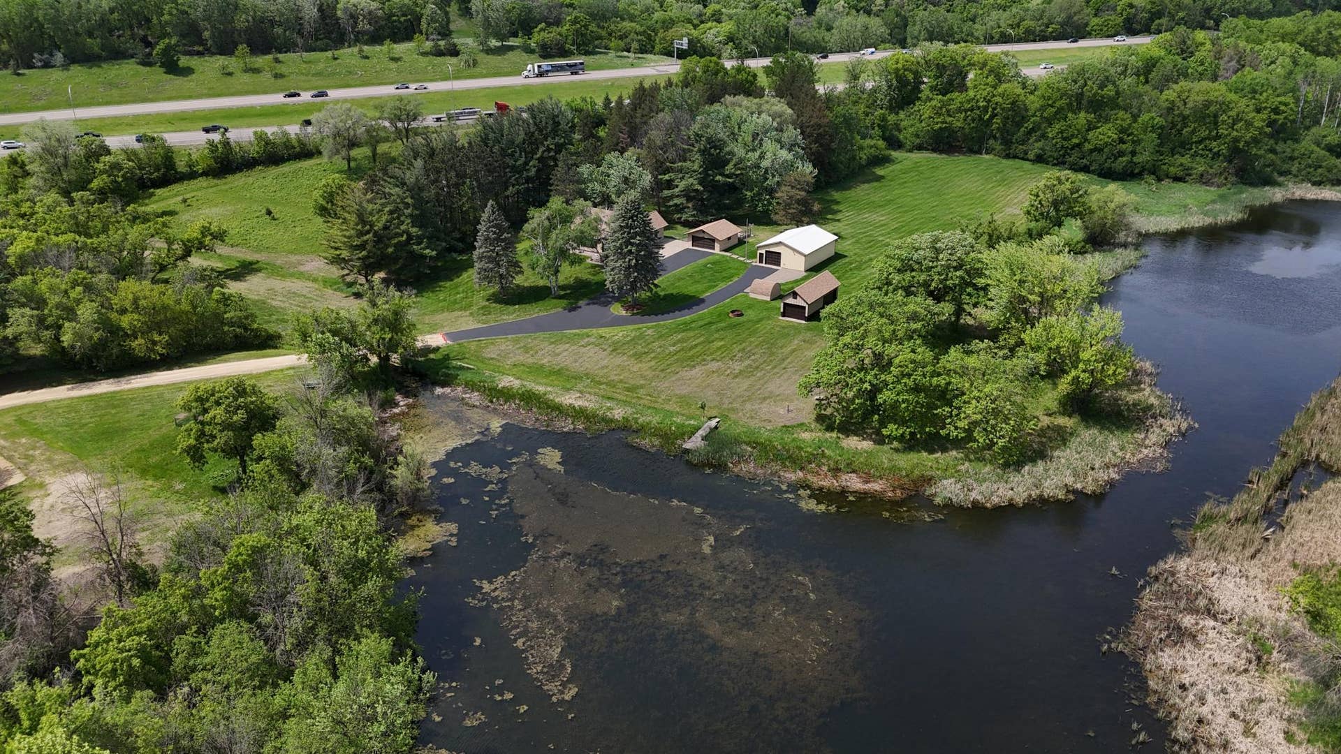 2591 Carver Avenue E, Maplewood, MN 55119 2591 Carver Avenue E, Maplewood, MN 55119
