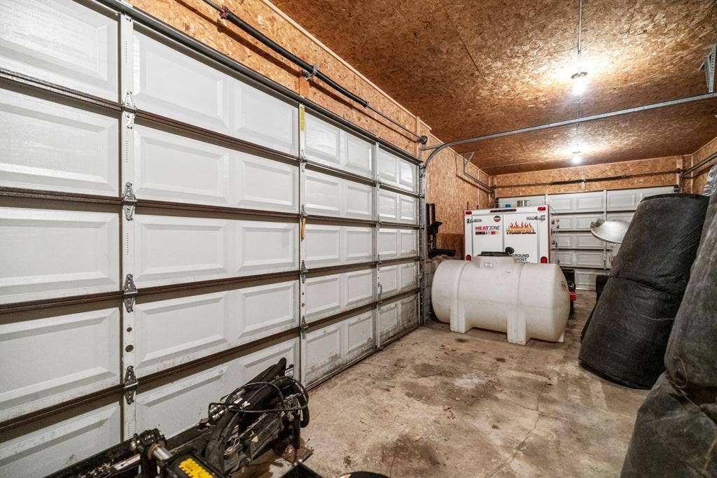 2591 Carver Avenue E, Maplewood, MN 55119 2591 Carver Avenue E, Maplewood, MN 55119