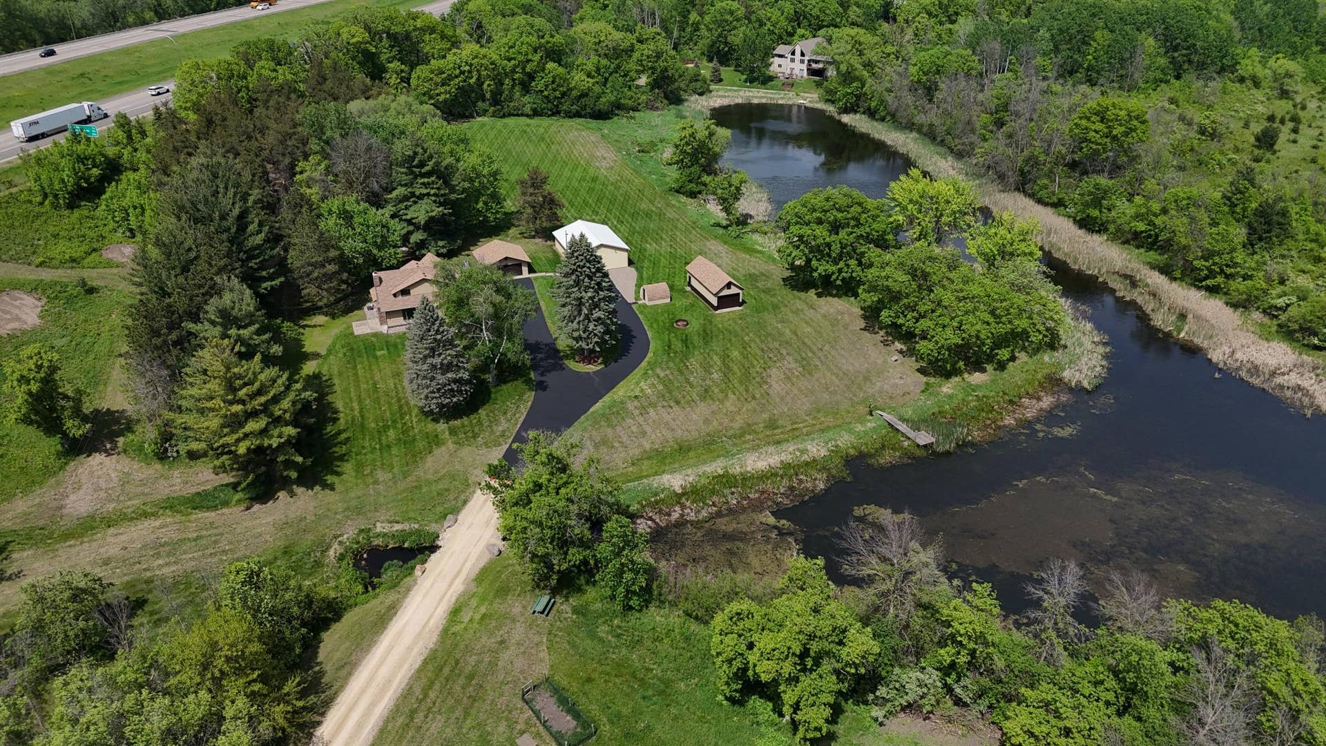 2591 Carver Avenue E, Maplewood, MN 55119 2591 Carver Avenue E, Maplewood, MN 55119