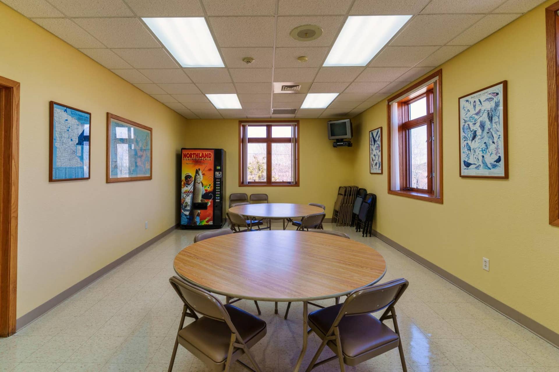 1001 Naylor Drive SE, Bemidji, MN 56601 Breakroom.jpeg