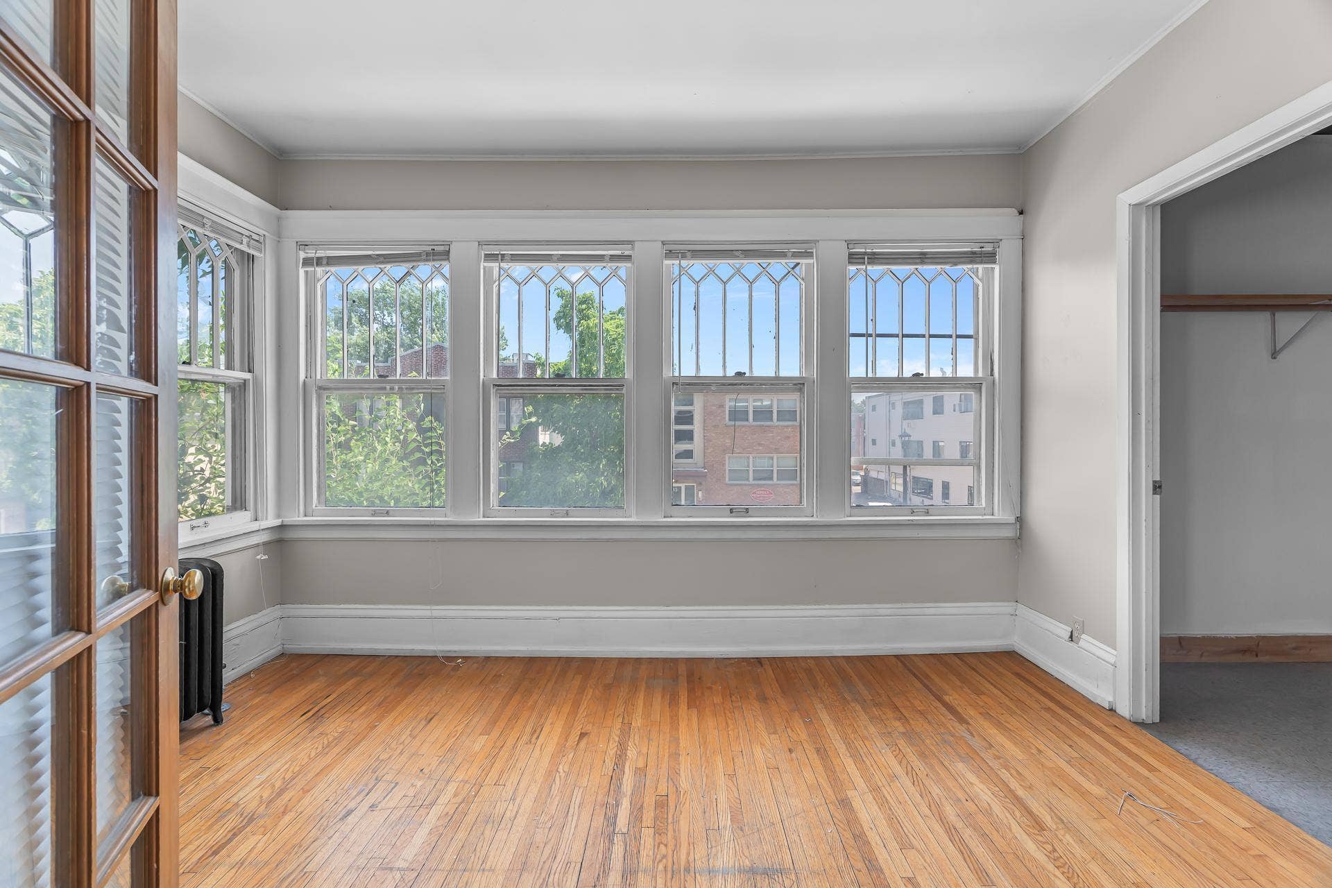 3012 Bryant Avenue S, 70, Minneapolis, MN 55408 3012 Bryant Ave S MLS-17.jpg