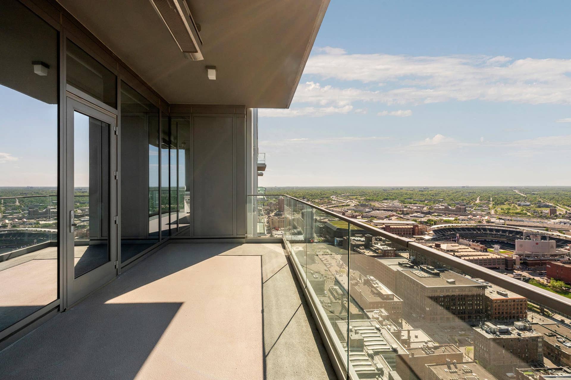 255 Hennepin Avenue, #3404, 19, Minneapolis, MN 55401 255 Hennepin Avenue, #3404, 19, Minneapolis, MN 55401