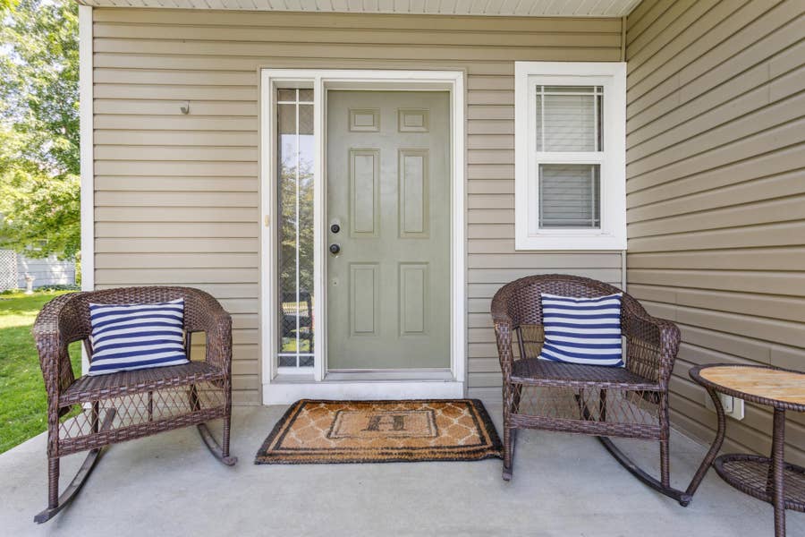 Property photo for 960 Carver Beach Road, Chanhassen, MN
