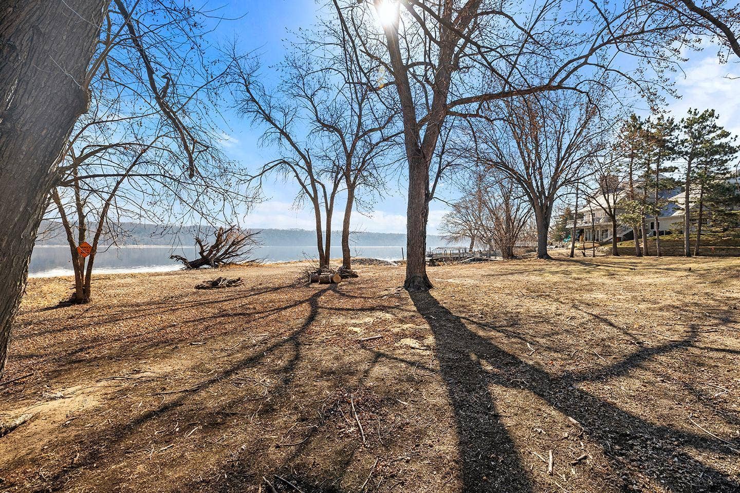 16 Point Road, Bayport, MN 55003