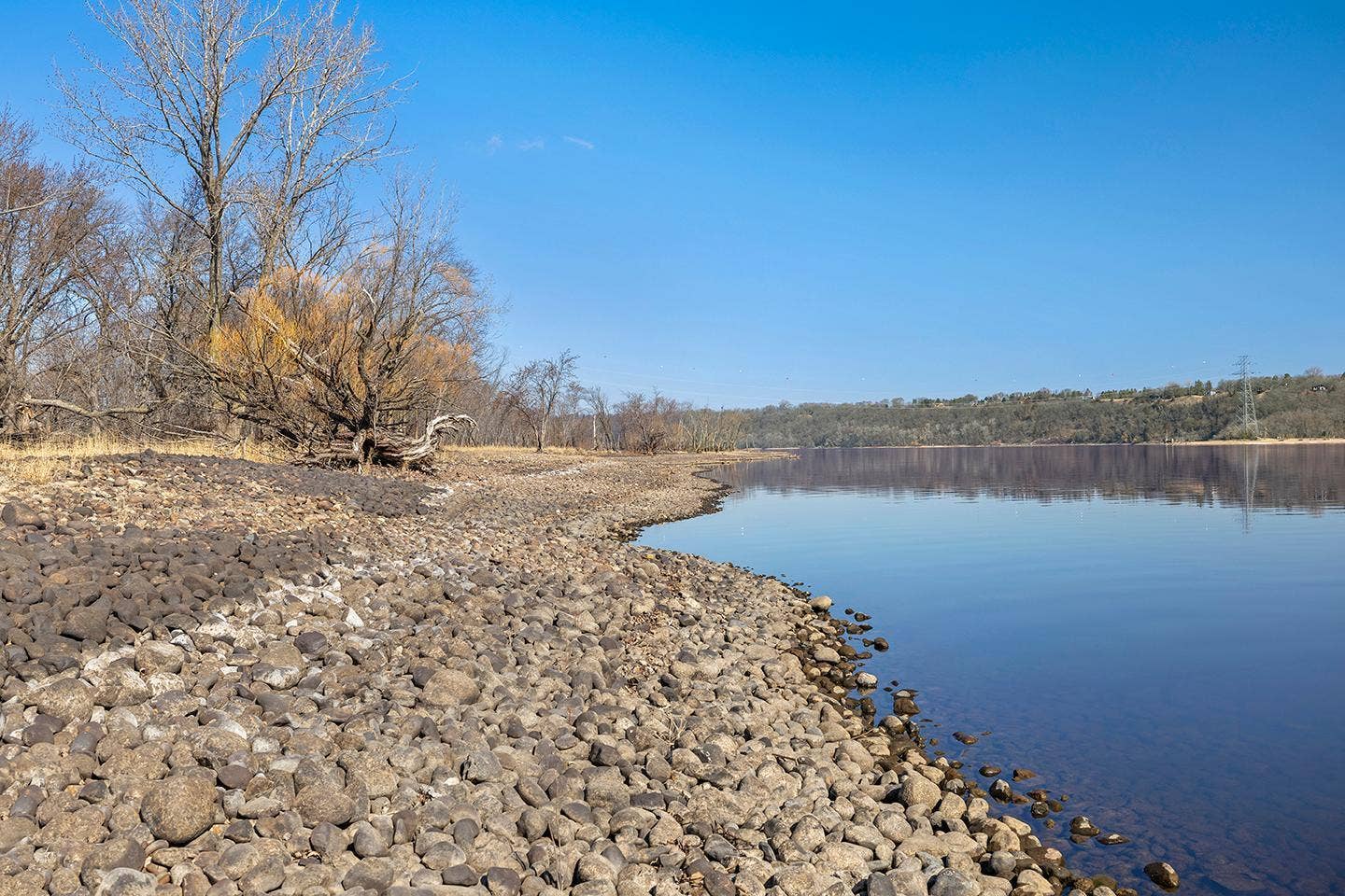 16 Point Road, Bayport, MN 55003