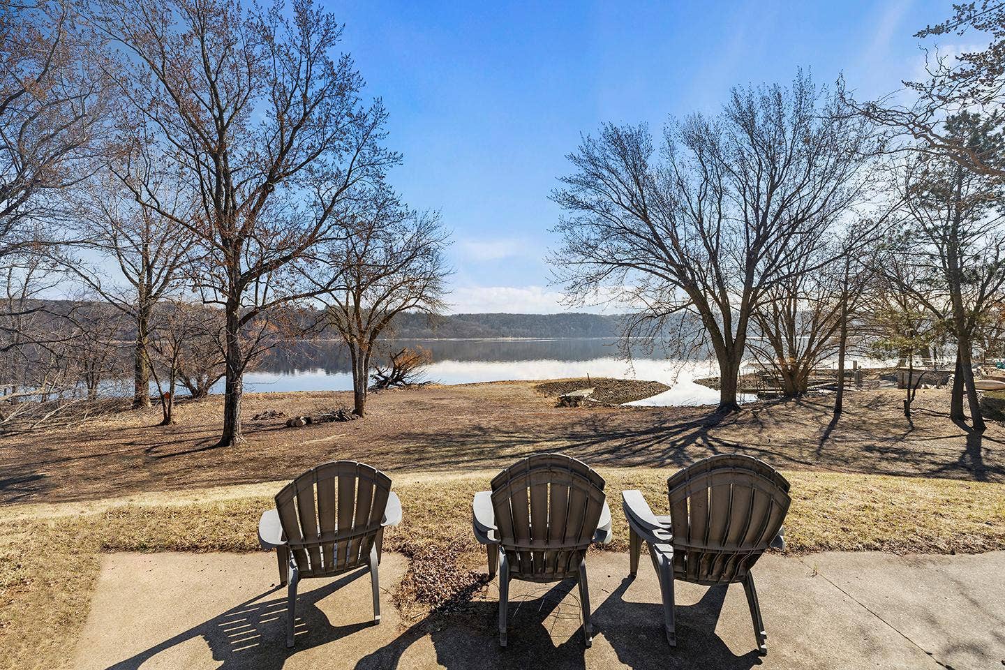 16 Point Road, Bayport, MN 55003