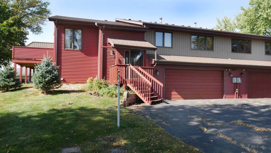 Property photo for 2106 9th Street E, Glencoe, MN