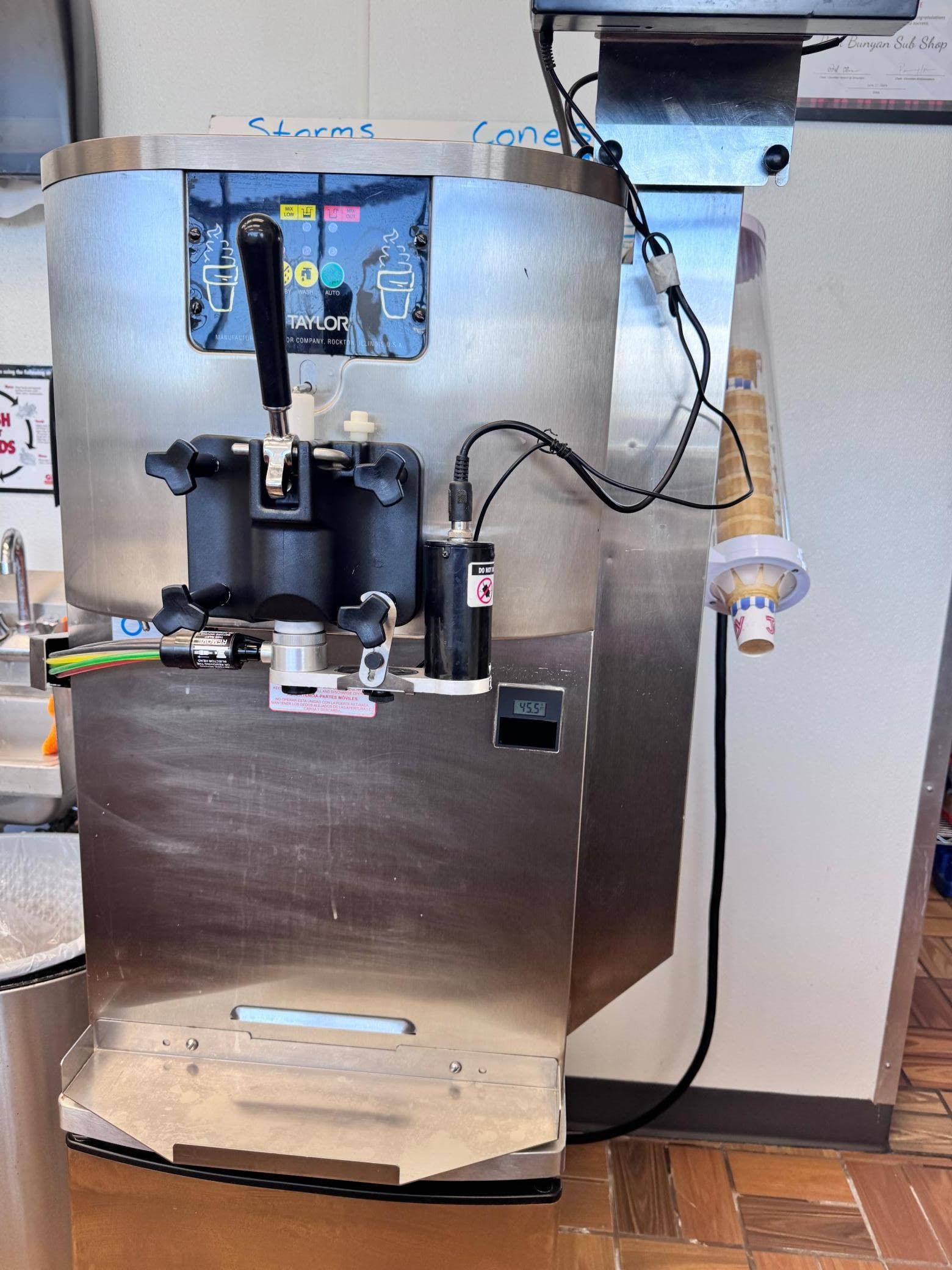 119 2nd Street NW, Bemidji, MN 56601 Ice Cream Machine
