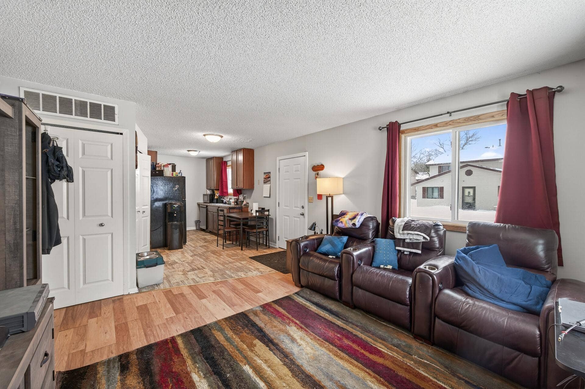 6530 83rd Court N, Brooklyn Park, MN 55445 07_6530_83rd_Court_N7_mls.jpg