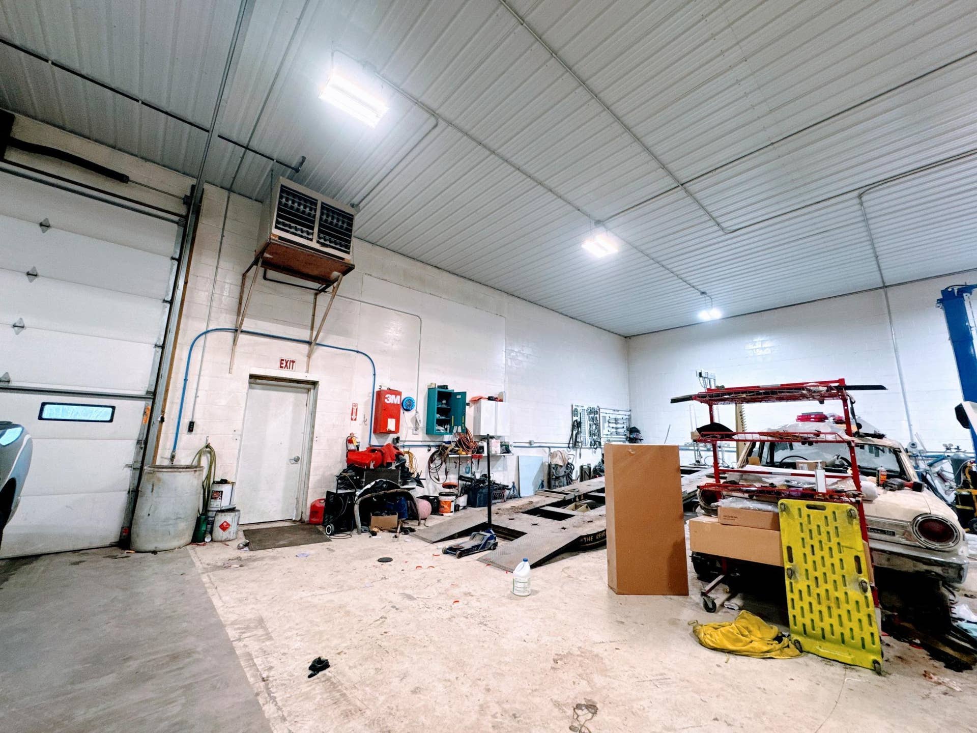 29347 US 2, Bemidji, MN 56601 heated and well insulated shop.