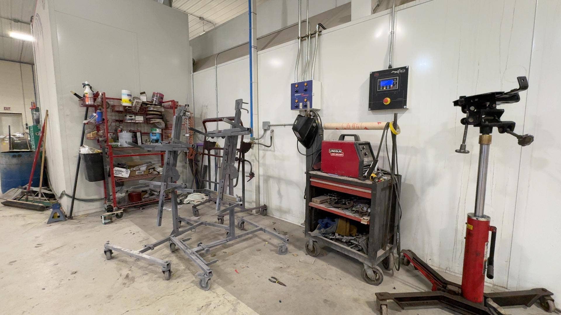 29347 US 2, Bemidji, MN 56601 Tools that can help in your venture.