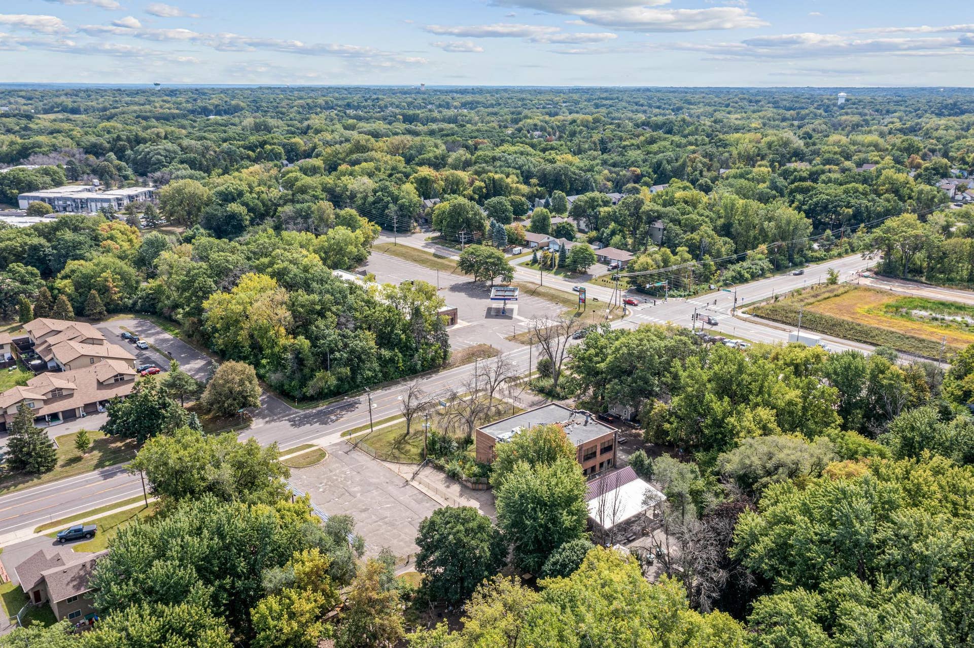 1709/1695 Mcknight Road N, Maplewood, MN 55109 1695-1701 McKnight Road-6.jpg