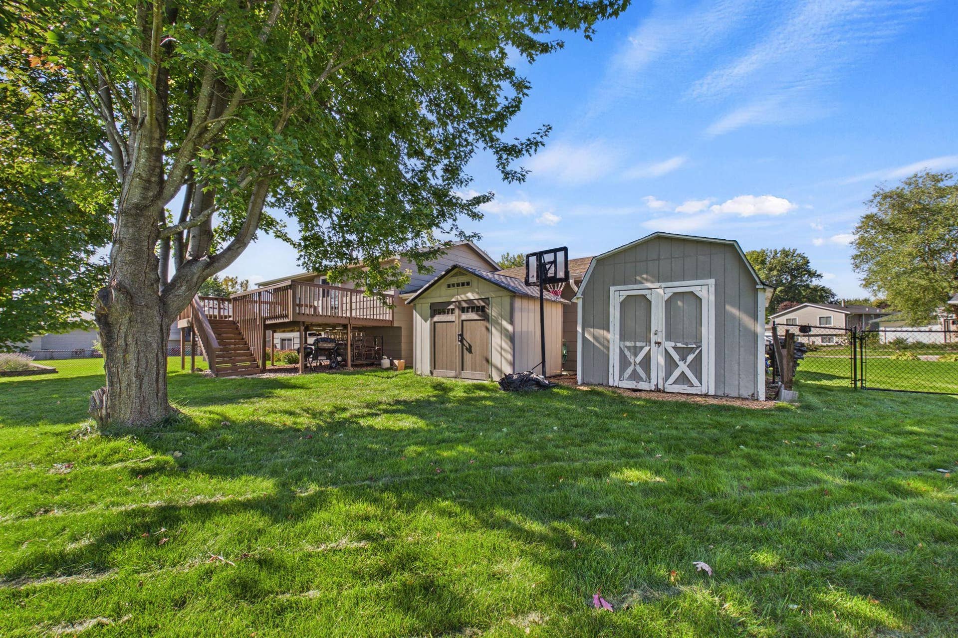 1823 Houle Circle, Hugo, MN 55038