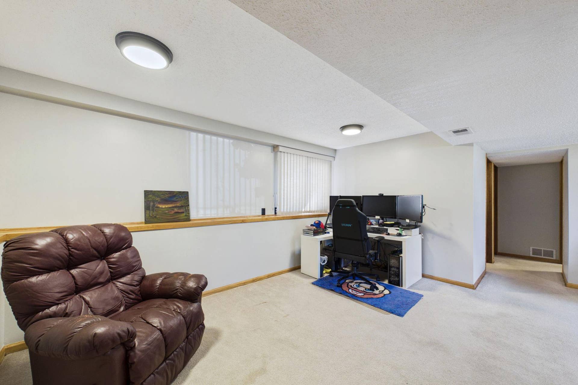 1823 Houle Circle, Hugo, MN 55038