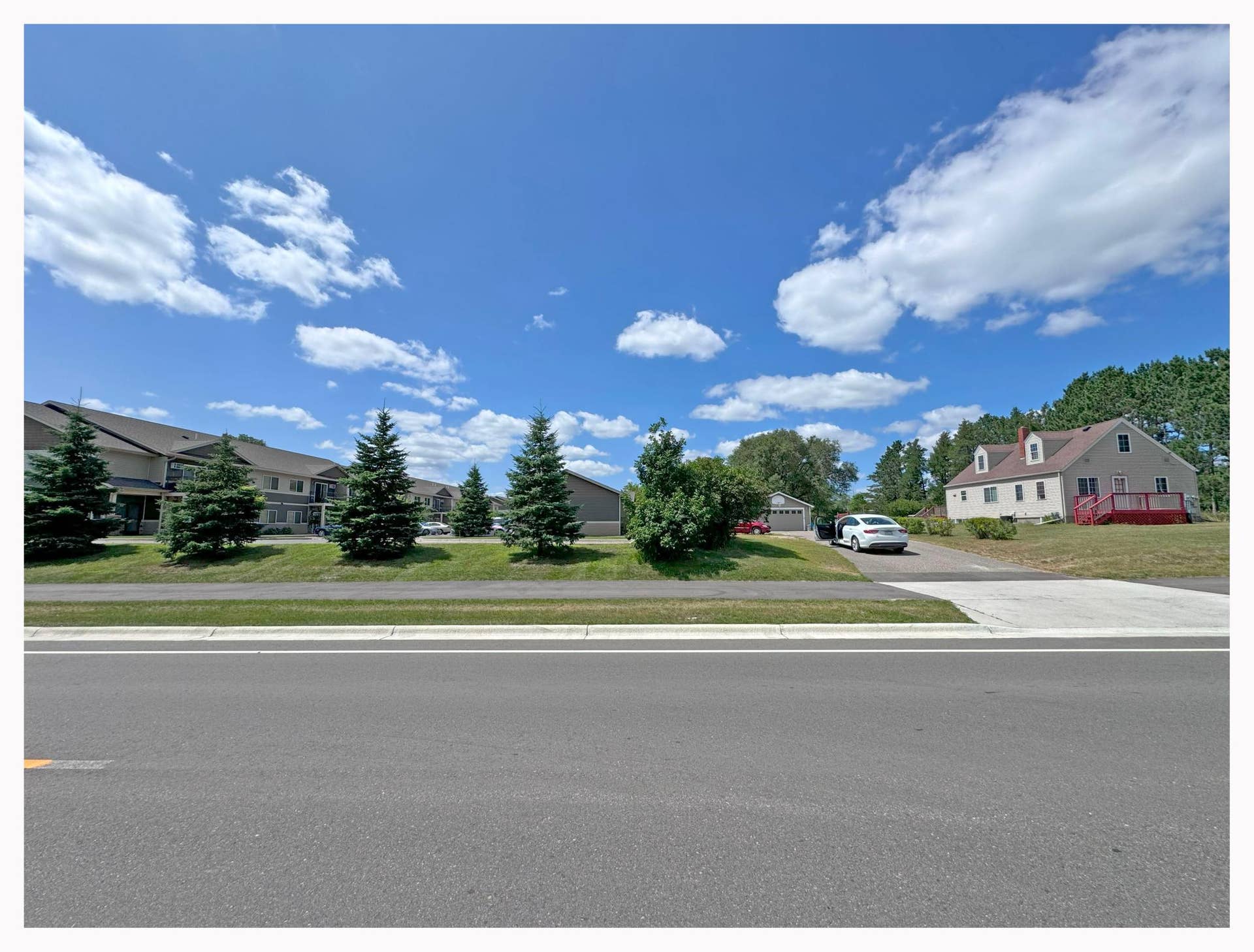 1907 Norton Avenue NW, Bemidji, MN 56601 Apartments next door.jpg