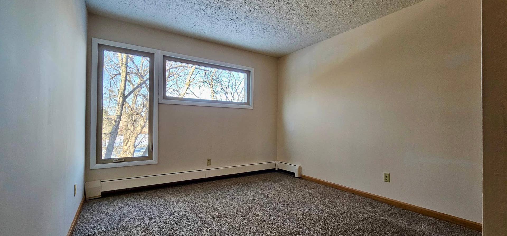 12600 Parkwood Drive, #208, Burnsville, MN 55337 IMG_7212.jpeg