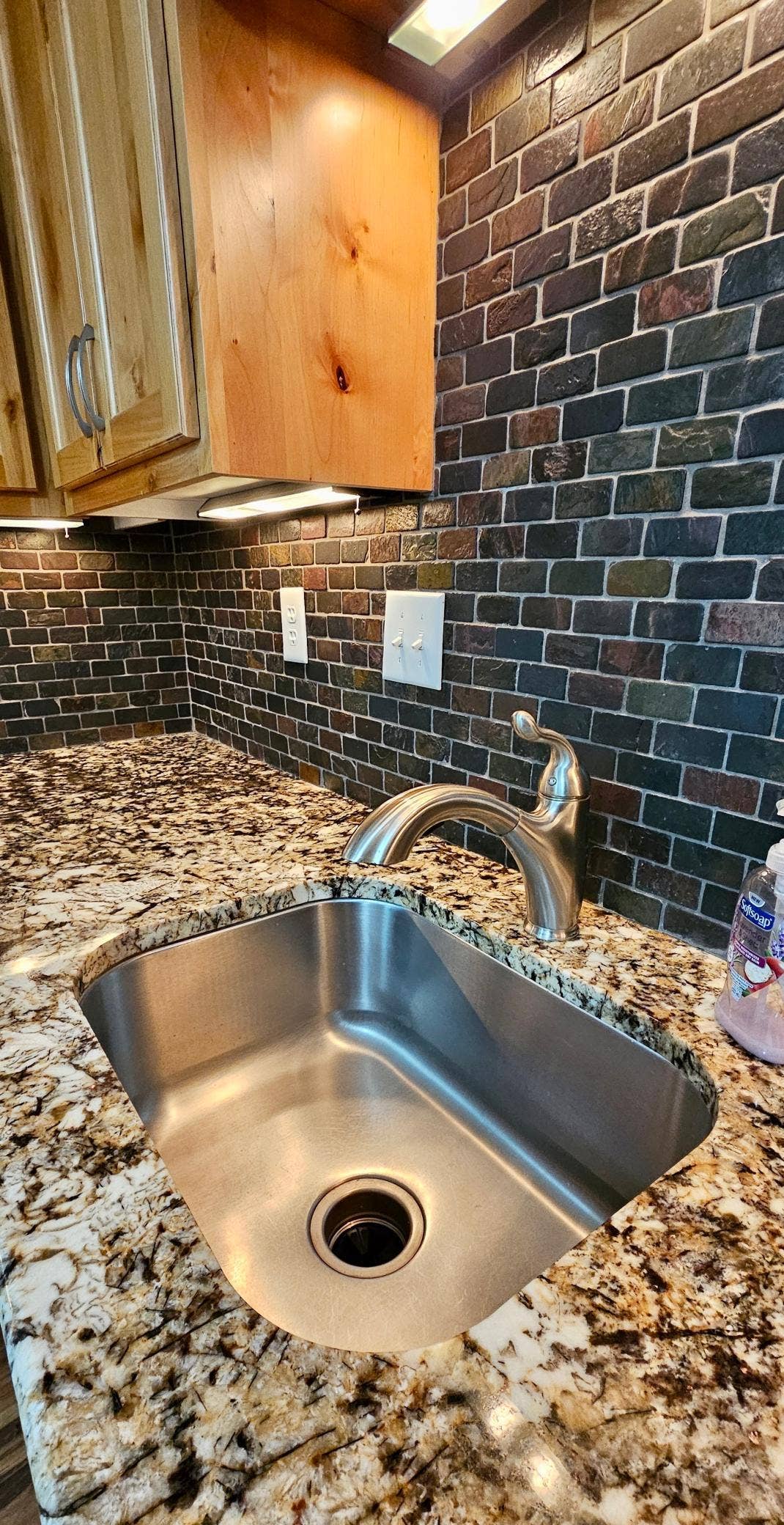 12600 Parkwood Drive, #208, Burnsville, MN 55337 IMG_7198.jpeg
