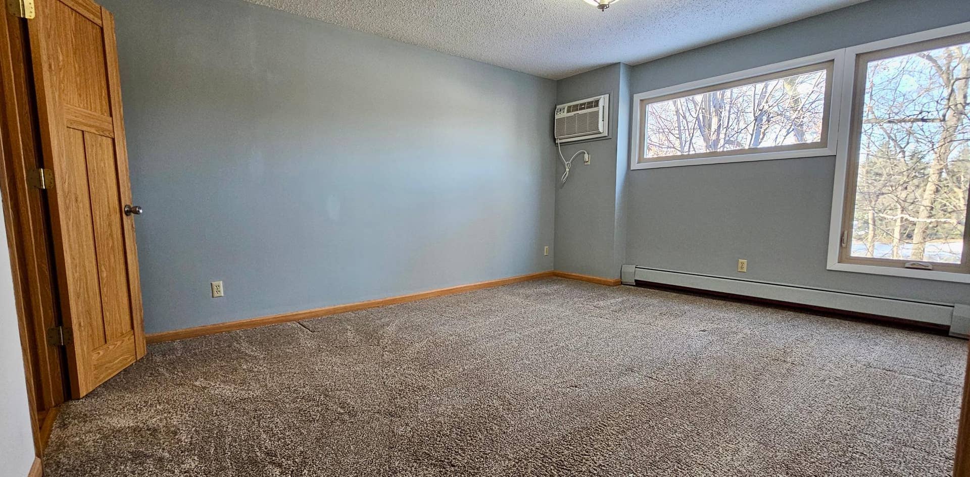 12600 Parkwood Drive, #208, Burnsville, MN 55337 IMG_7210.jpeg