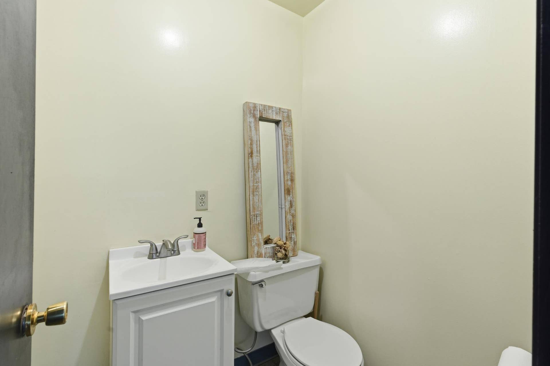 218 Minnesota Avenue NW, Bemidji, MN 56601 42-DSC03022.jpg