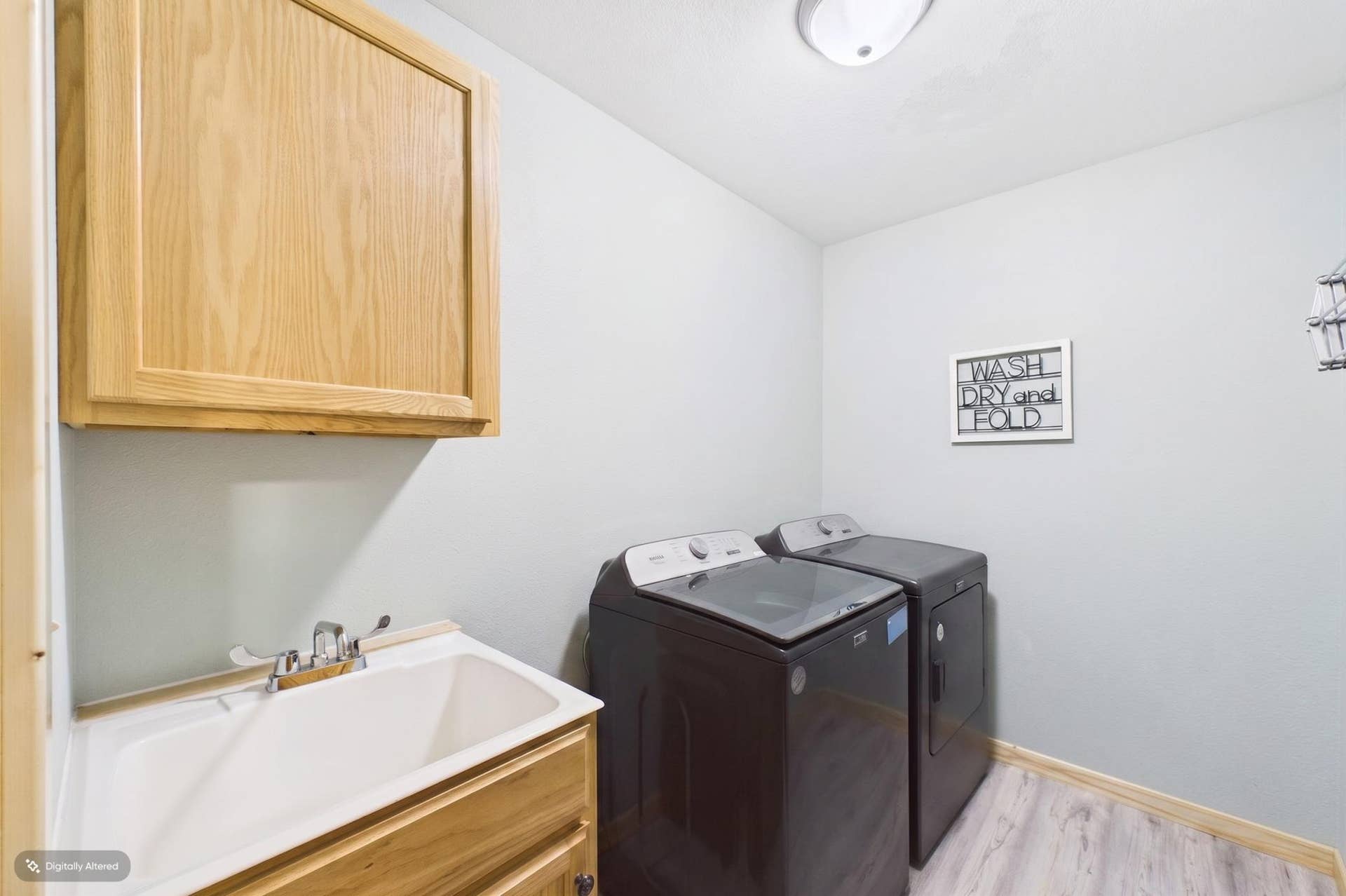 454 Wagon Wheel Drive SE, #17, Bemidji, MN 56601 Laundry area