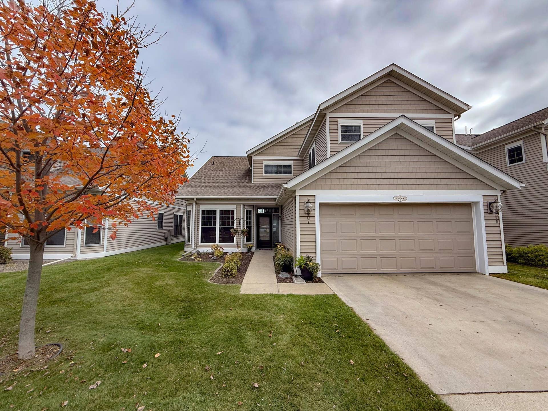 4524 Birchmont Drive NE, #7, Bemidji, MN 56601 RoyalBay_1_3.jpg