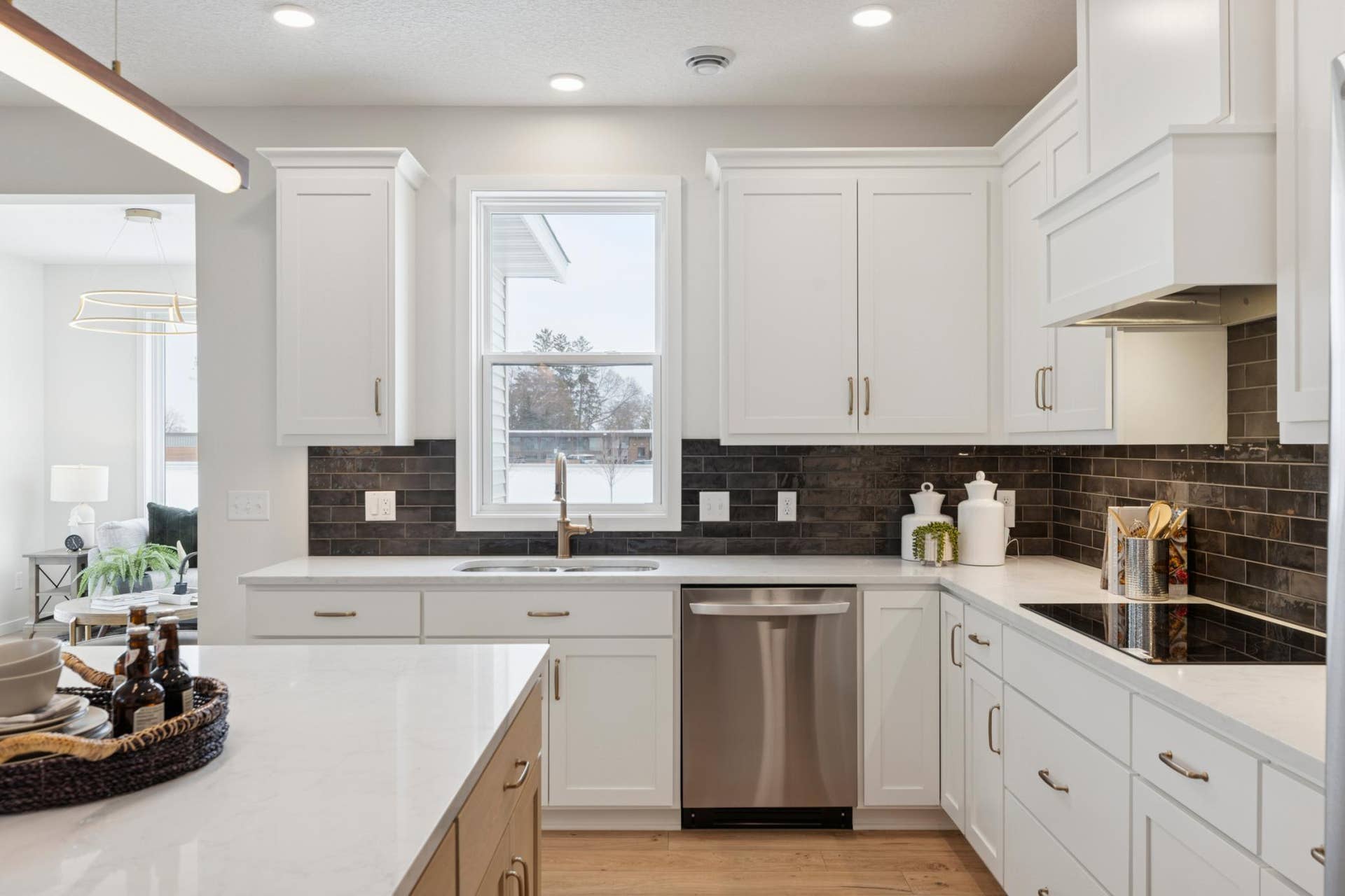 3480 Knightsbridge Trail N, Lake Elmo, MN 55042 NS01004001 - Virginia Patio B - 3480 Knightsbridge Trail N 26.jpg