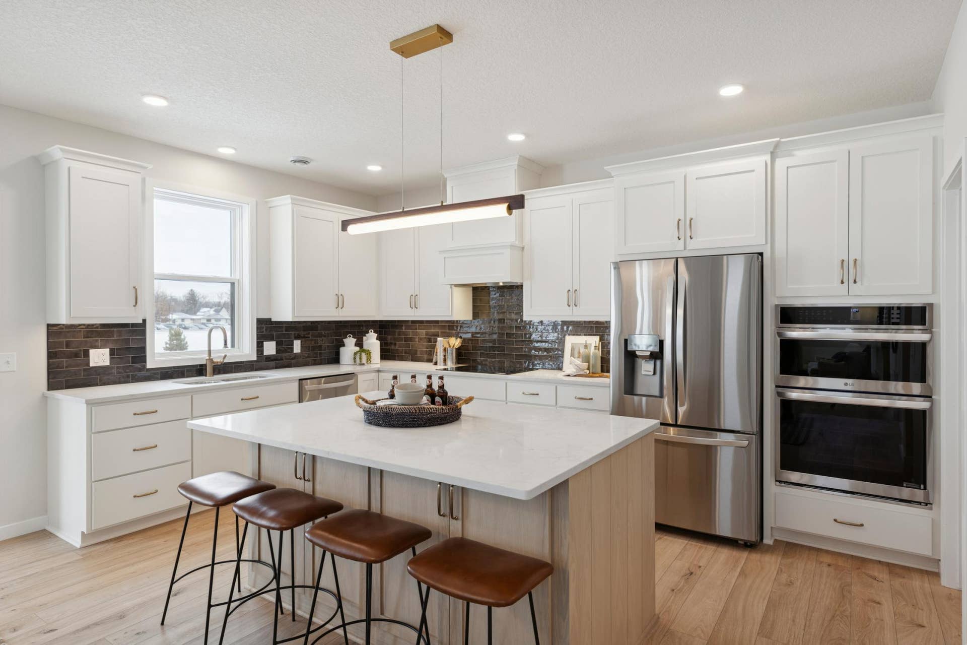 3480 Knightsbridge Trail N, Lake Elmo, MN 55042 NS01004001 - Virginia Patio B - 3480 Knightsbridge Trail N 20.jpg