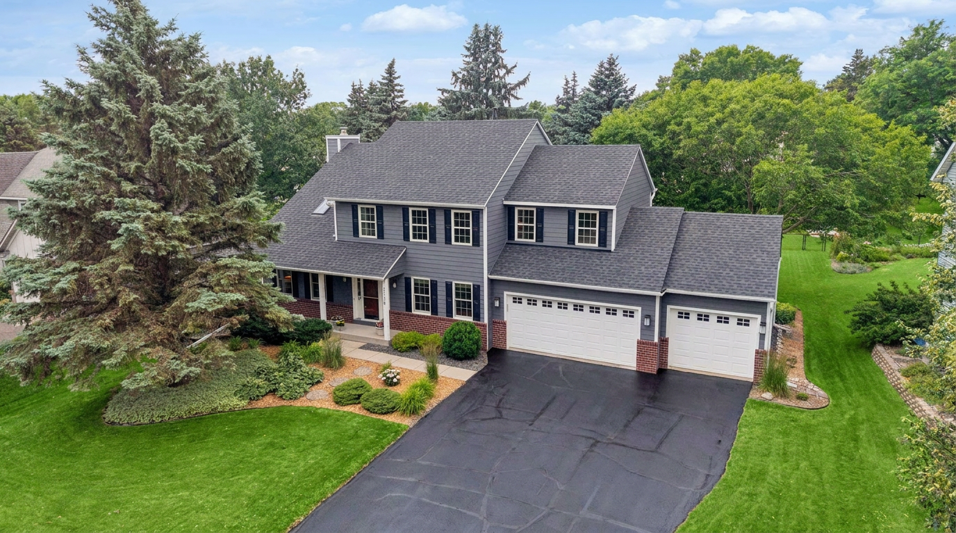 2178 Loyola Drive, Woodbury, MN 55125 2178 Loyola Drive, Woodbury, MN 55125
